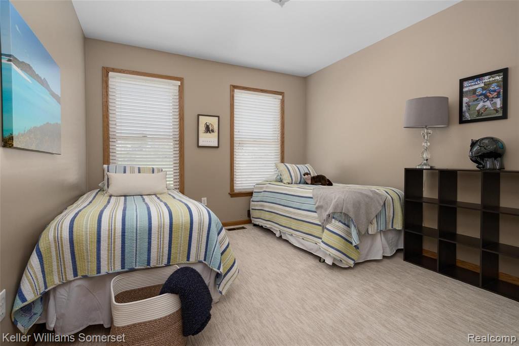 227 Locust Point Howell, MI 48843 - Photo 32 of 45
