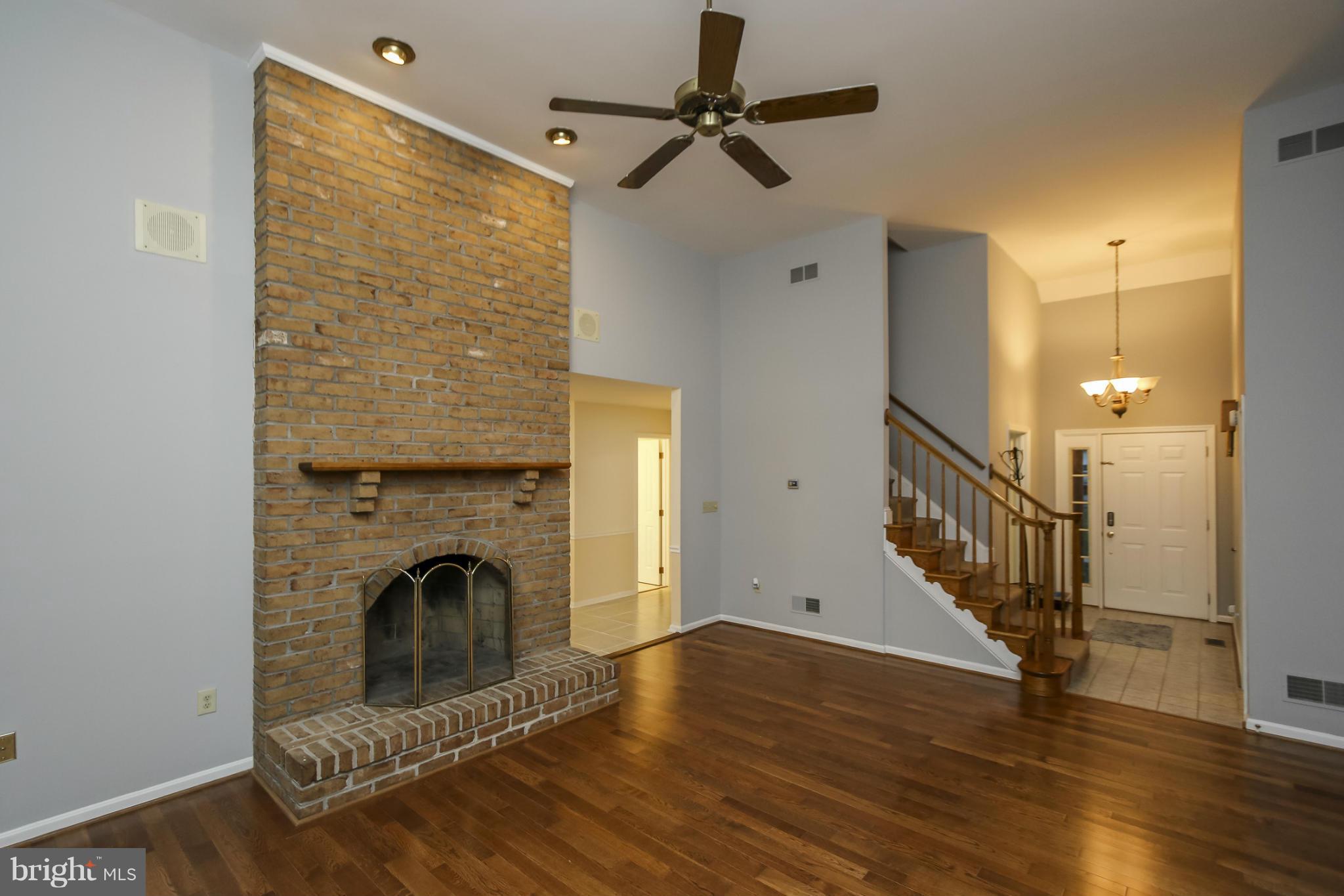 3030 Nicodemus Road Westminster, MD 21157 - Photo 7 of 30 Living Room
