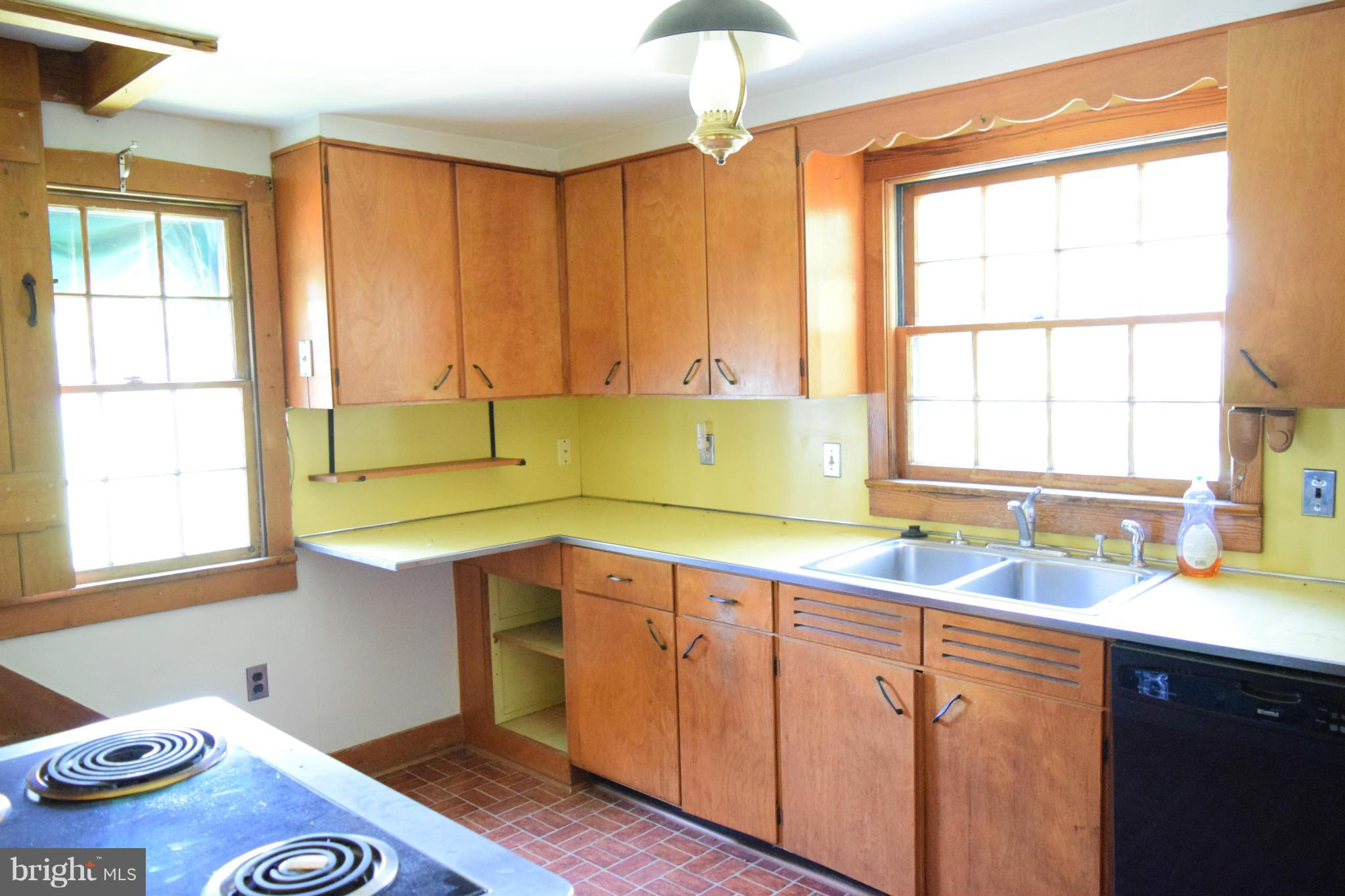 114 2nd Street Crumpton, MD 21628 - Photo 11 of 27 Kitchen