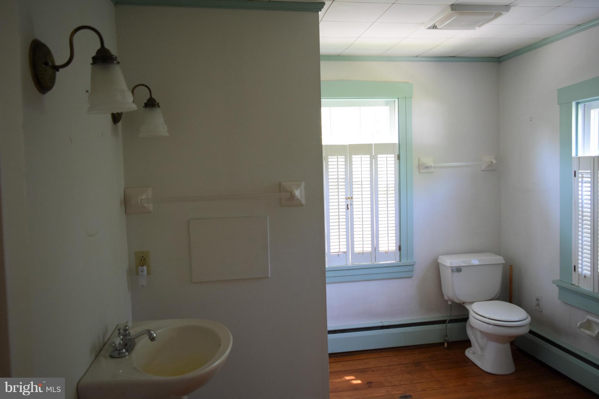114 2nd Street Crumpton, MD 21628 - Photo 17 of 27 Bath