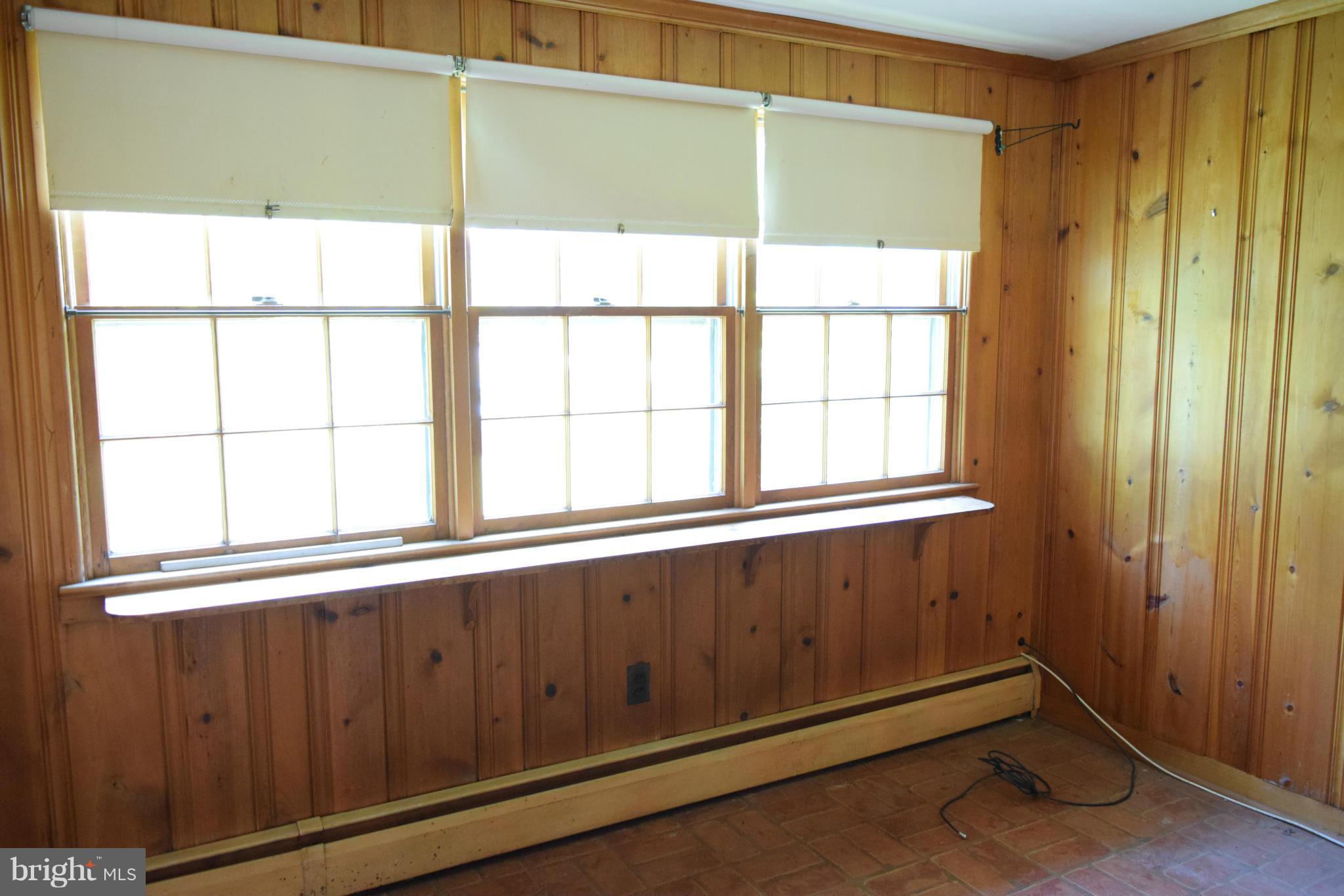 114 2nd Street Crumpton, MD 21628 - Photo 10 of 27 Interior (General)