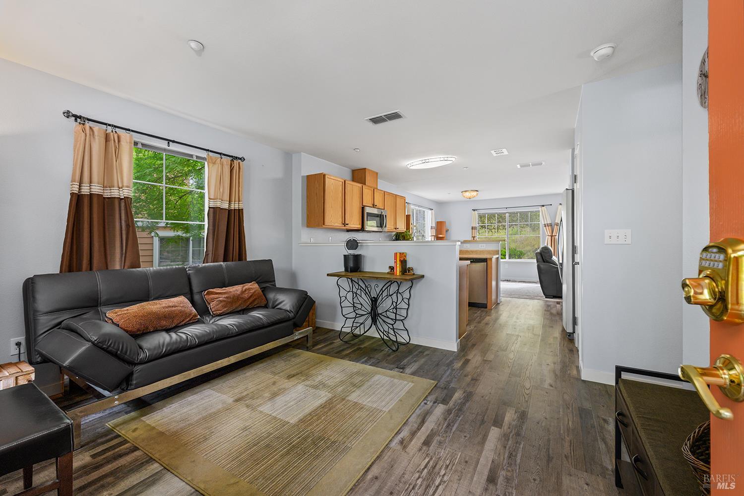 44 March Field Court Novato, CA 94949 - Photo 5 of 25
