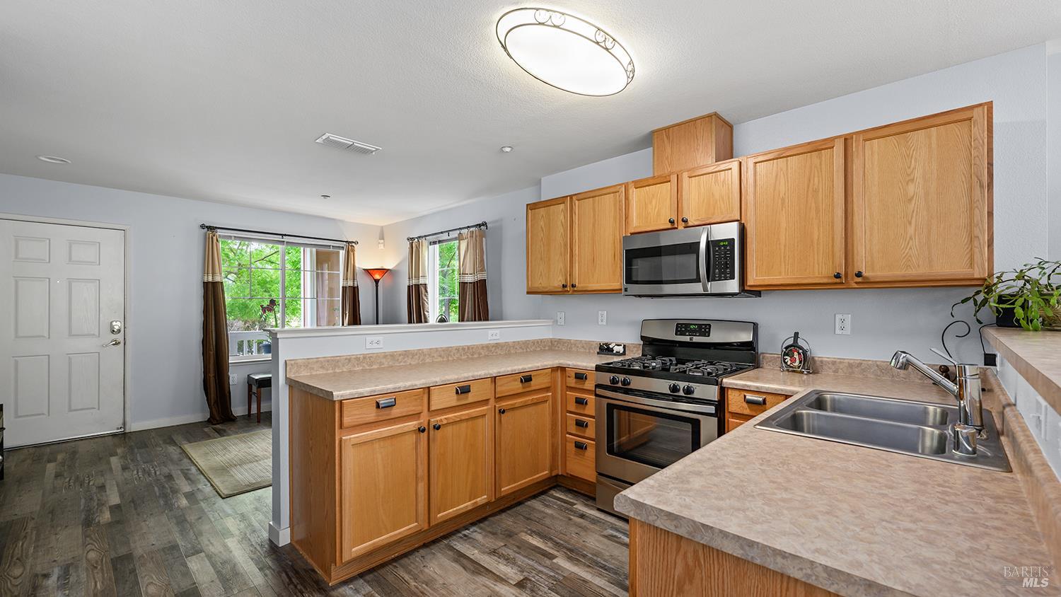 44 March Field Court Novato, CA 94949 - Photo 7 of 25