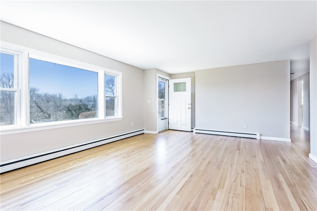 2241 Post Road South Kingstown, RI 02879 - Photo 11 of 26