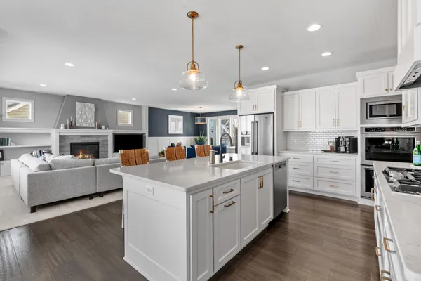 $1,175,000 | 7529 Urbandale Lane North, Maple Grove, MN 55311