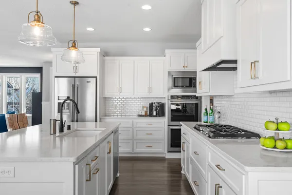 $1,200,000 | 7529 Urbandale Lane North, Maple Grove, MN 55311