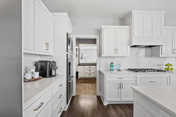 $1,175,000 | 7529 Urbandale Lane North, Maple Grove, MN 55311