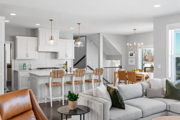 $1,175,000 | 7529 Urbandale Lane North, Maple Grove, MN 55311