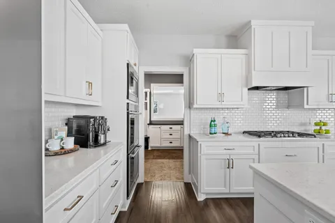 $1,200,000 | 7529 Urbandale Lane North, Maple Grove, MN 55311