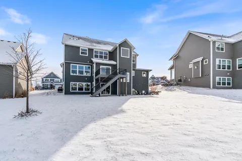 $1,200,000 | 7529 Urbandale Lane North, Maple Grove, MN 55311