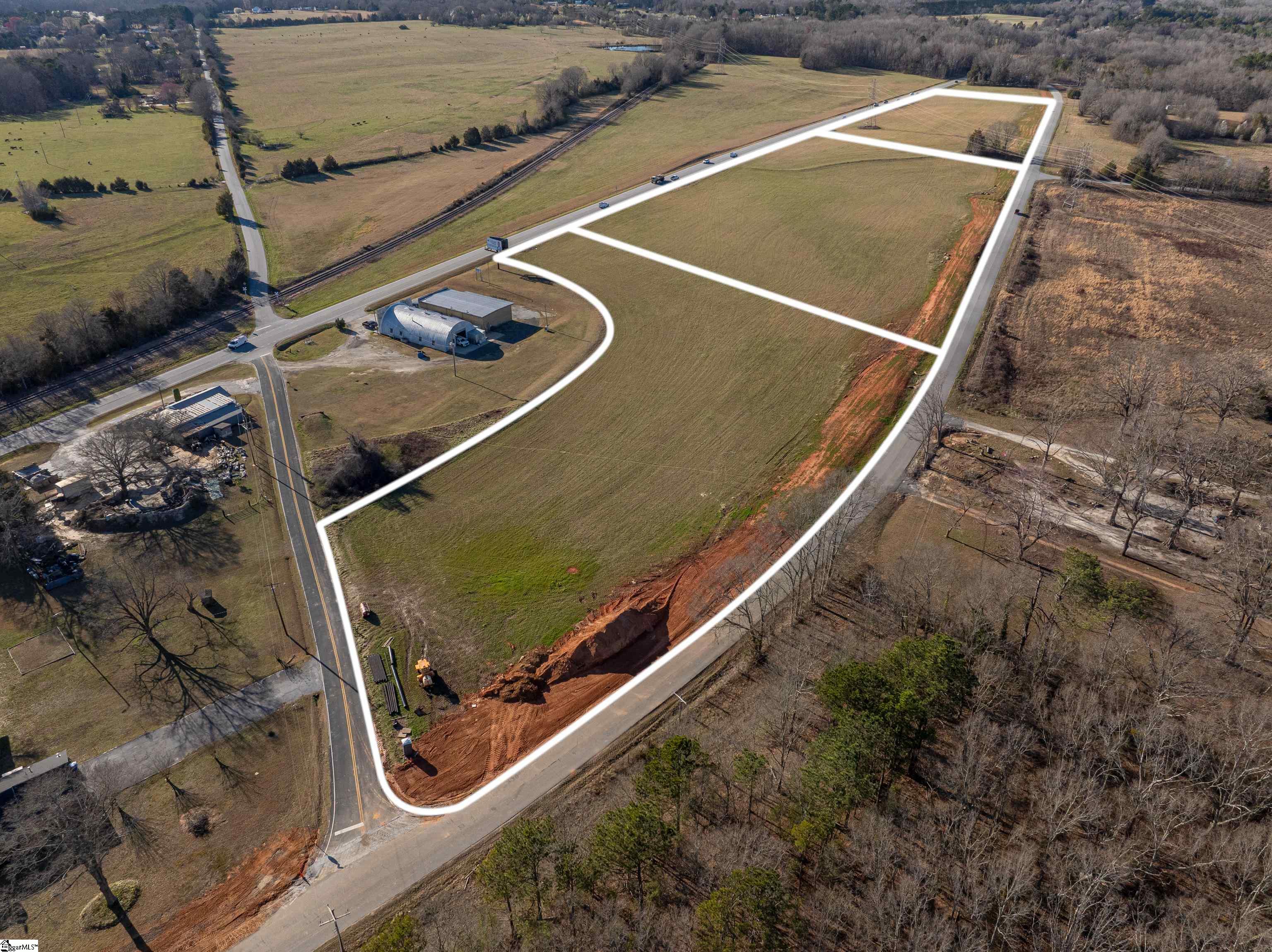 3 14th Highway Laurens, SC 29360 - Photo 8 of 18