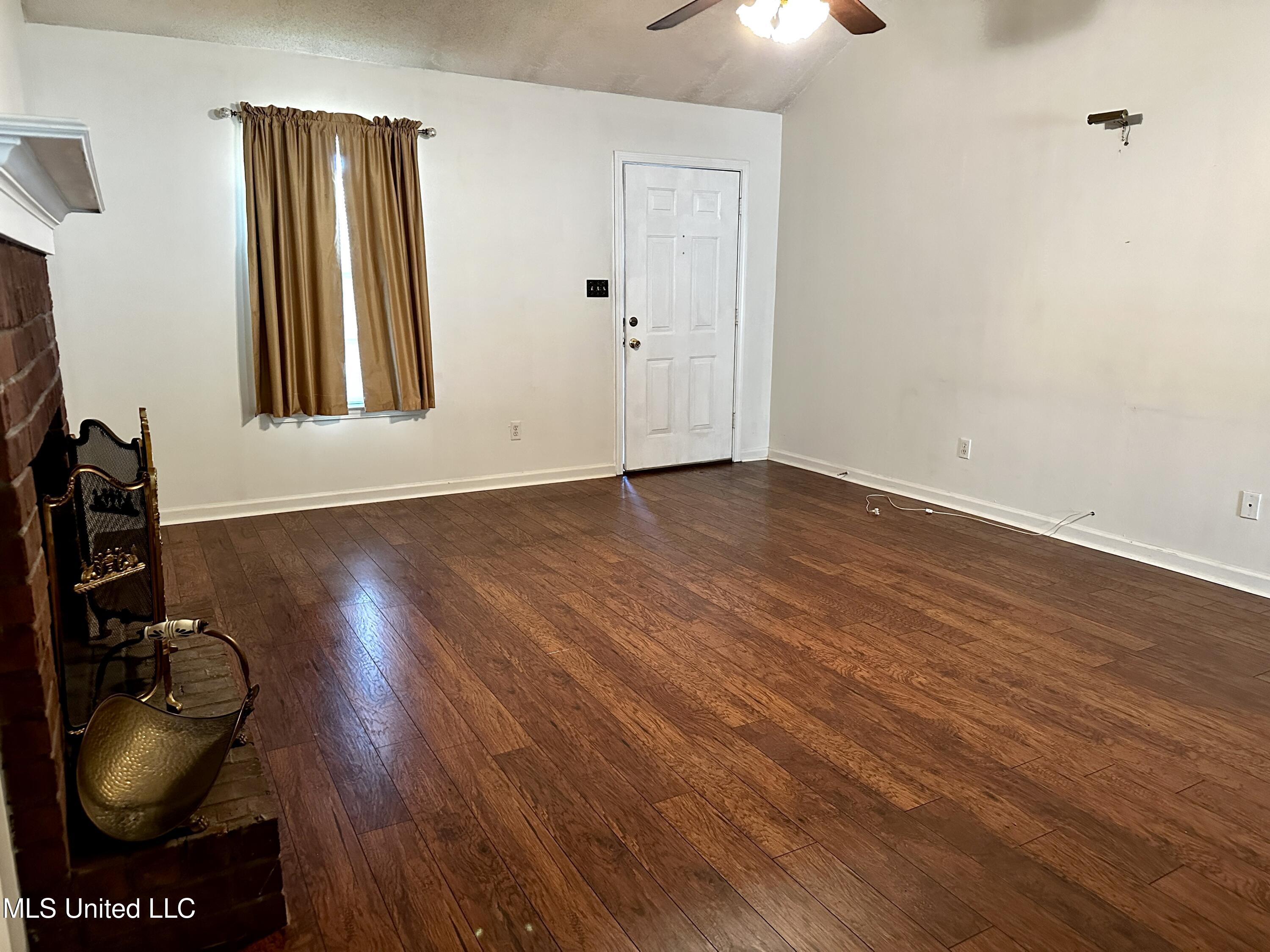 7169 Maplewood Road Olive Branch, MS 38654 - Photo 7 of 20 IMG_6852