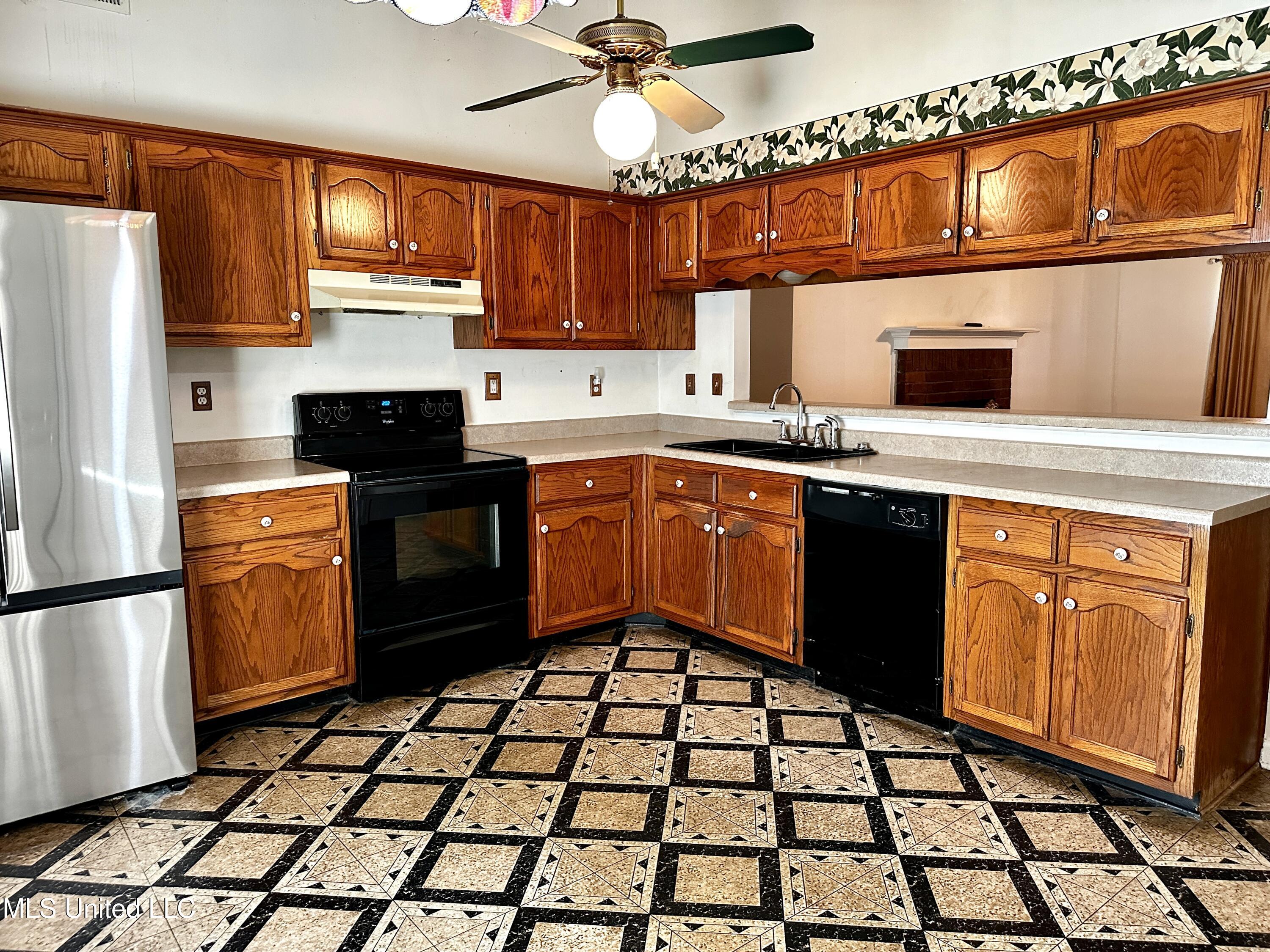 7169 Maplewood Road Olive Branch, MS 38654 - Photo 8 of 20 IMG_6846