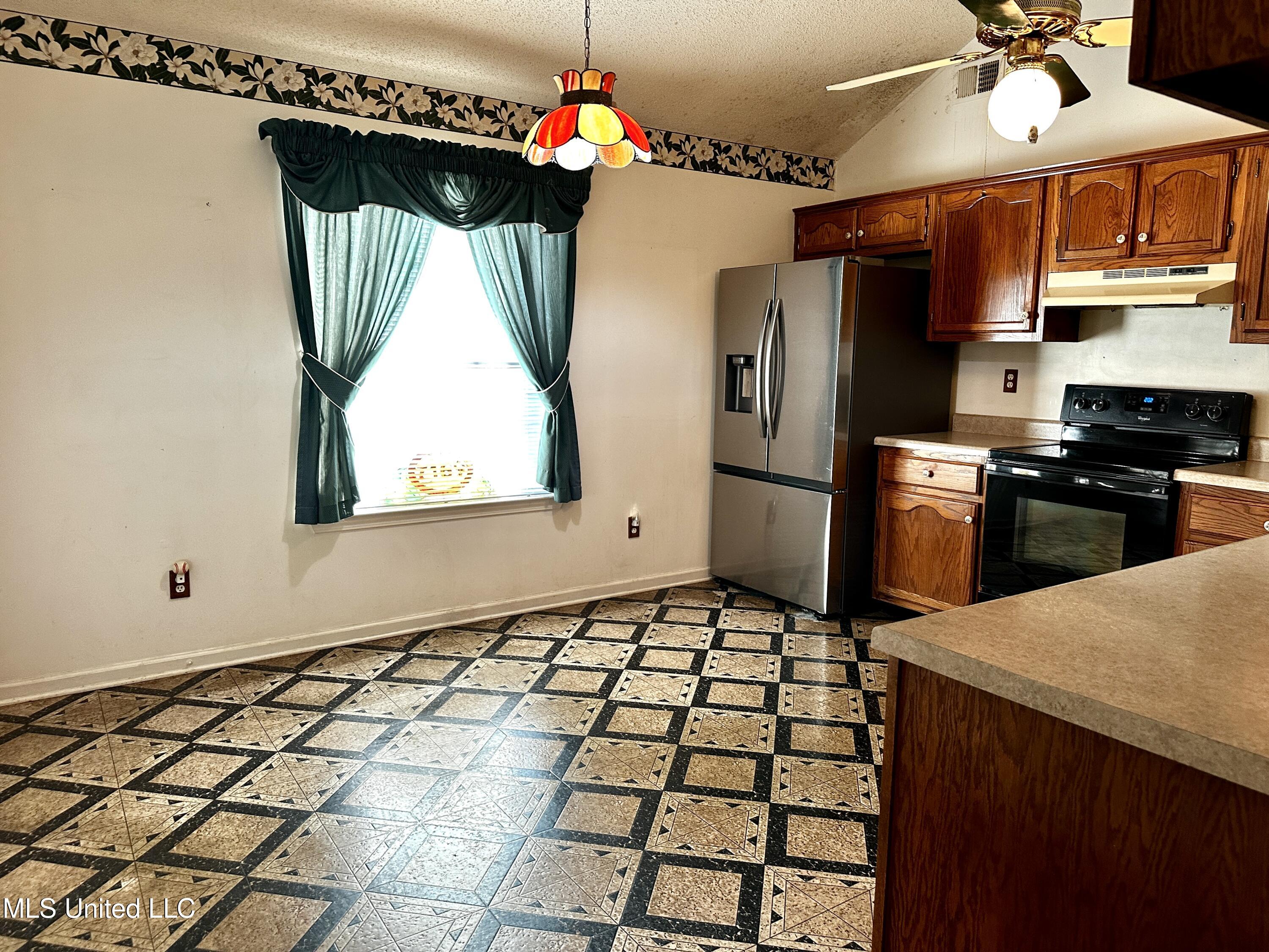 7169 Maplewood Road Olive Branch, MS 38654 - Photo 9 of 20 IMG_6845