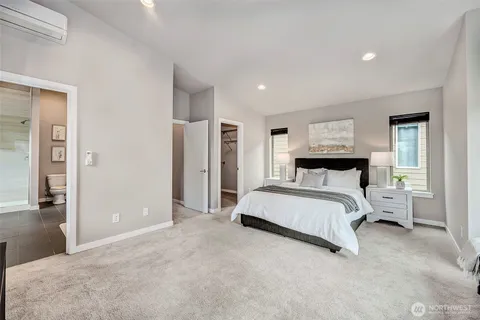 $900,000 | 16301 Main View Lane Northeast, Duvall, WA 98019