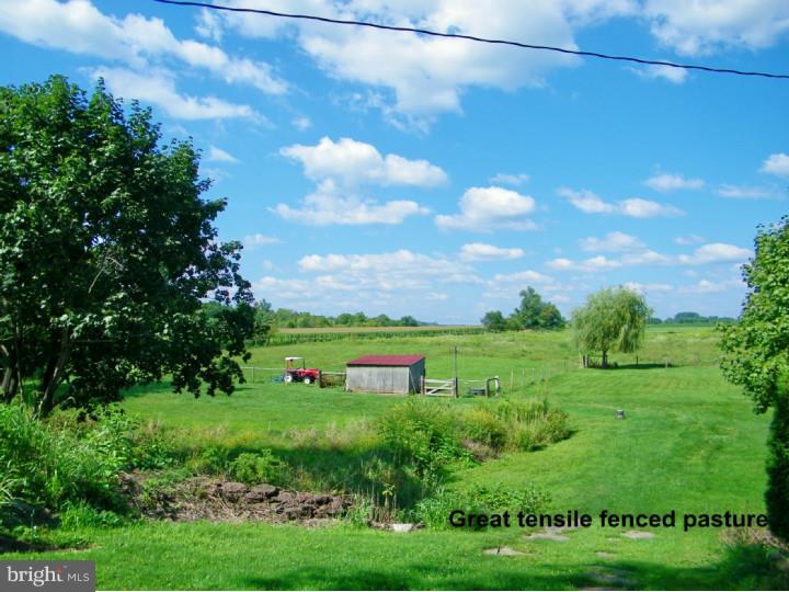 494 Gehman Road Barto, PA 19504 - Photo 8 of 25 Gallery Image 8
