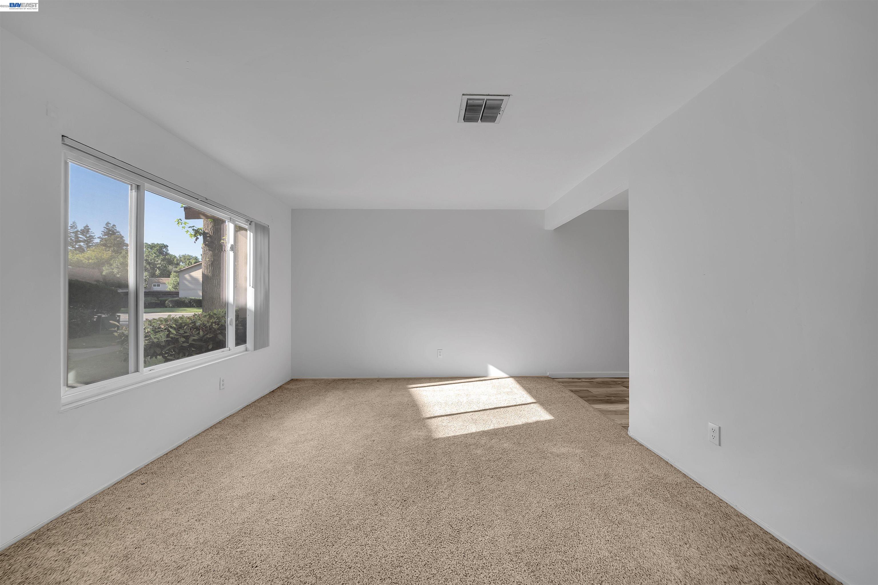 8848 La Riviera Drive, Unit B Sacramento, CA 95826 - Photo 13 of 27
