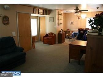 212 West Clements Bridge Road Runnemede, NJ 08078 - Photo 3 of 12