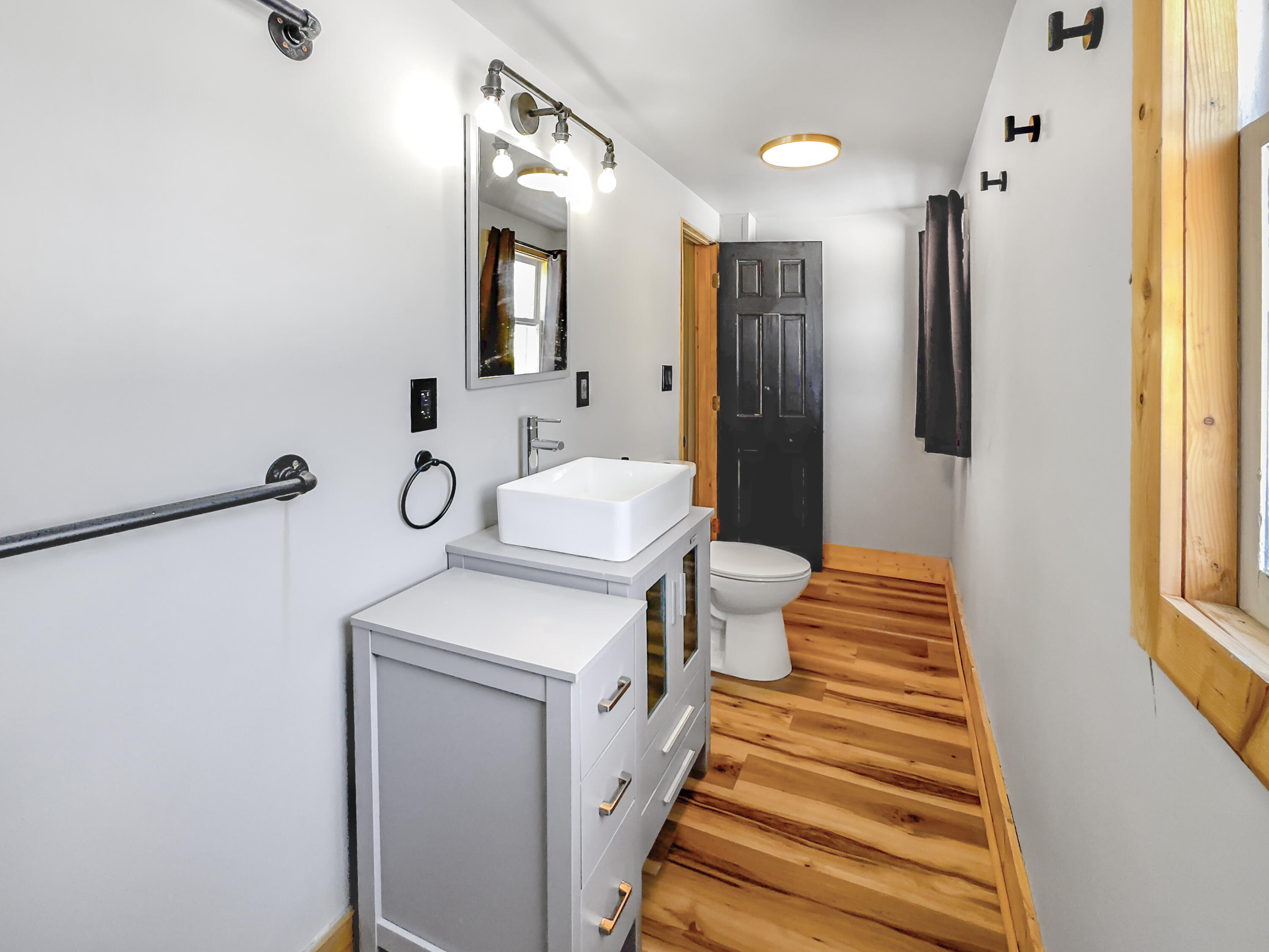 544 West Upton Avenue Reed City, MI 49677 - Photo 32 of 68 Main Bath