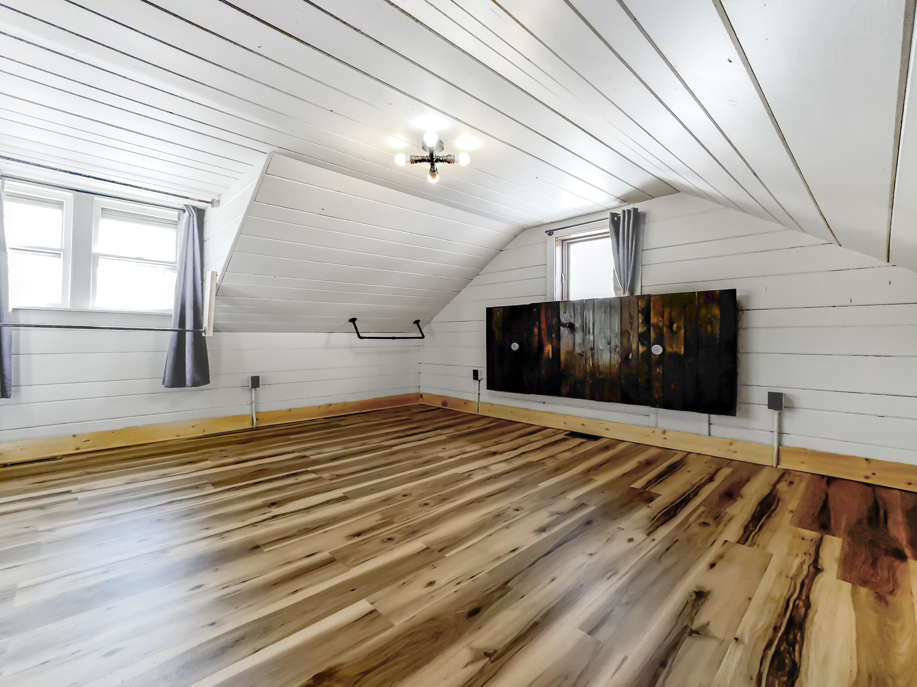 544 West Upton Avenue Reed City, MI 49677 - Photo 37 of 68 Primary Bedroom