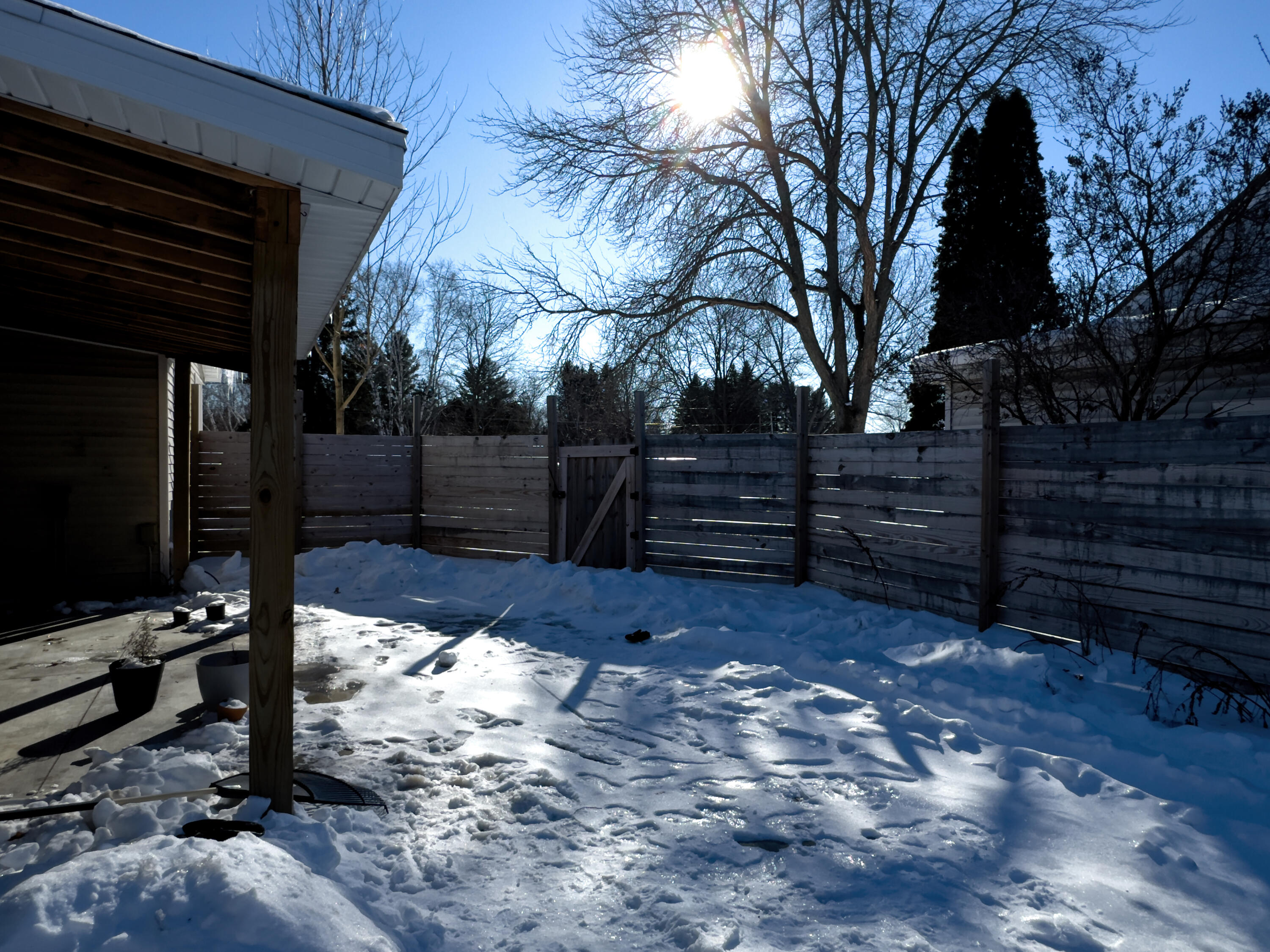 544 West Upton Avenue Reed City, MI 49677 - Photo 57 of 68 Side Yard/Covered Patio