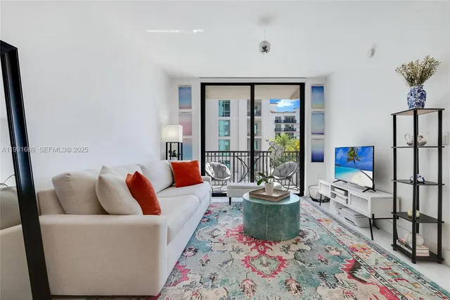 $850,000 | 301 Altara Avenue, Unit 509, Coral Gables, FL 33146
