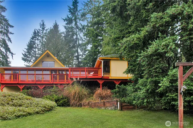 $349,900 | 22115 Maple Drive Northwest, Lakebay, WA 98349