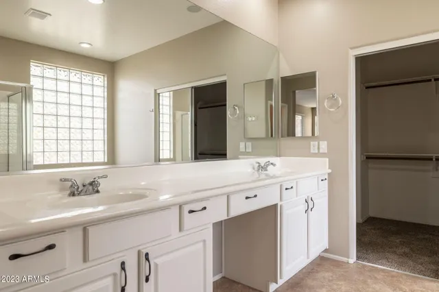 $3,000 | 3338 West Hemingway Lane, Phoenix, AZ 85086