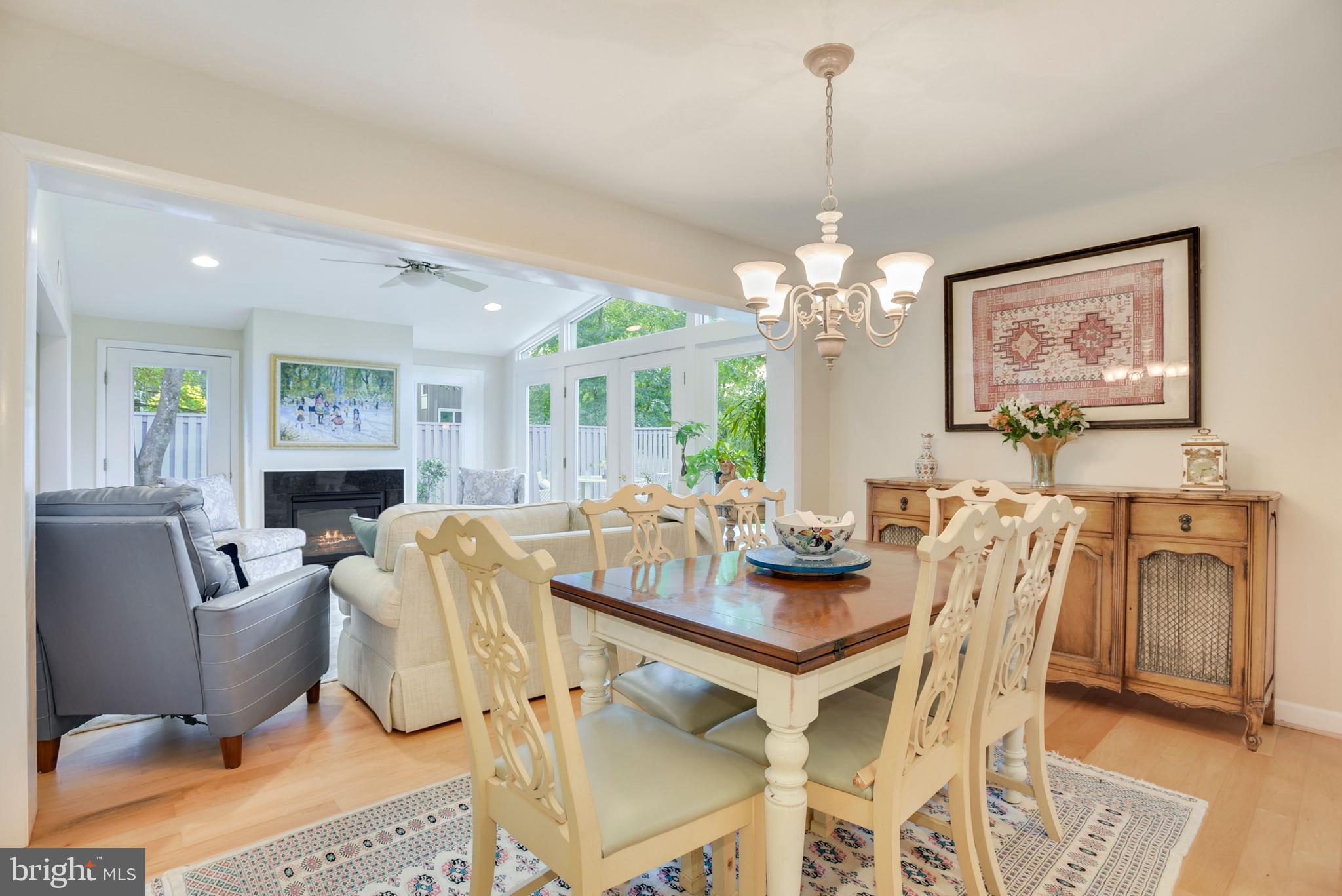 11486 Links Drive Reston, VA 20190 - Photo 11 of 28 permeate throughout