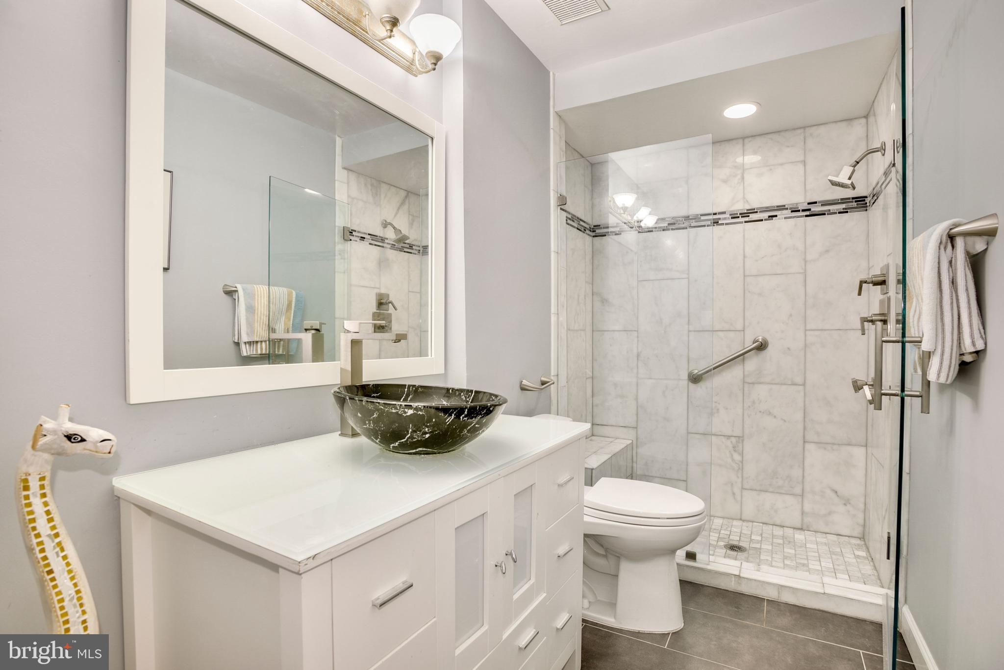 11486 Links Drive Reston, VA 20190 - Photo 22 of 28 Mstr bathroom complete renovation w/Carrera marble