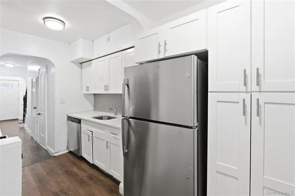 $879,000 | 1042 East 233rd Street | Wakefield