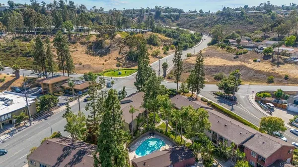 $2,500 | 1280 West Main Street, El Cajon, CA 92020
