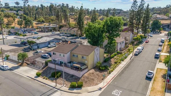 $2,500 | 1280 West Main Street, El Cajon, CA 92020