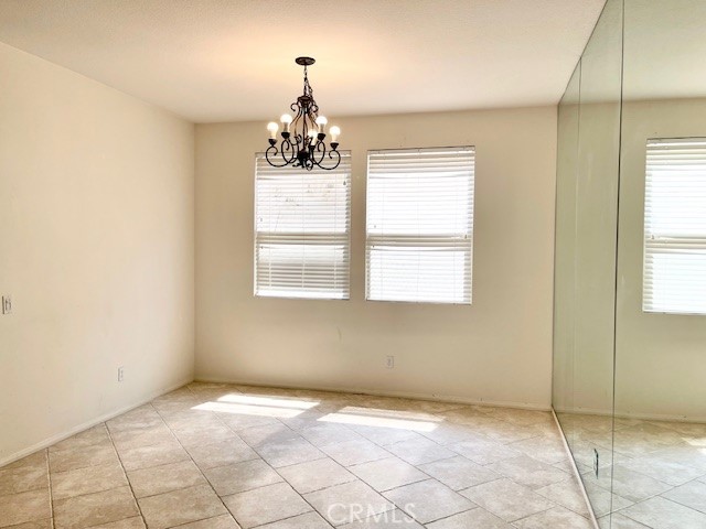 45360 Vista Verde Temecula, CA 92592 - Photo 6 of 23 a view of an empty room and window