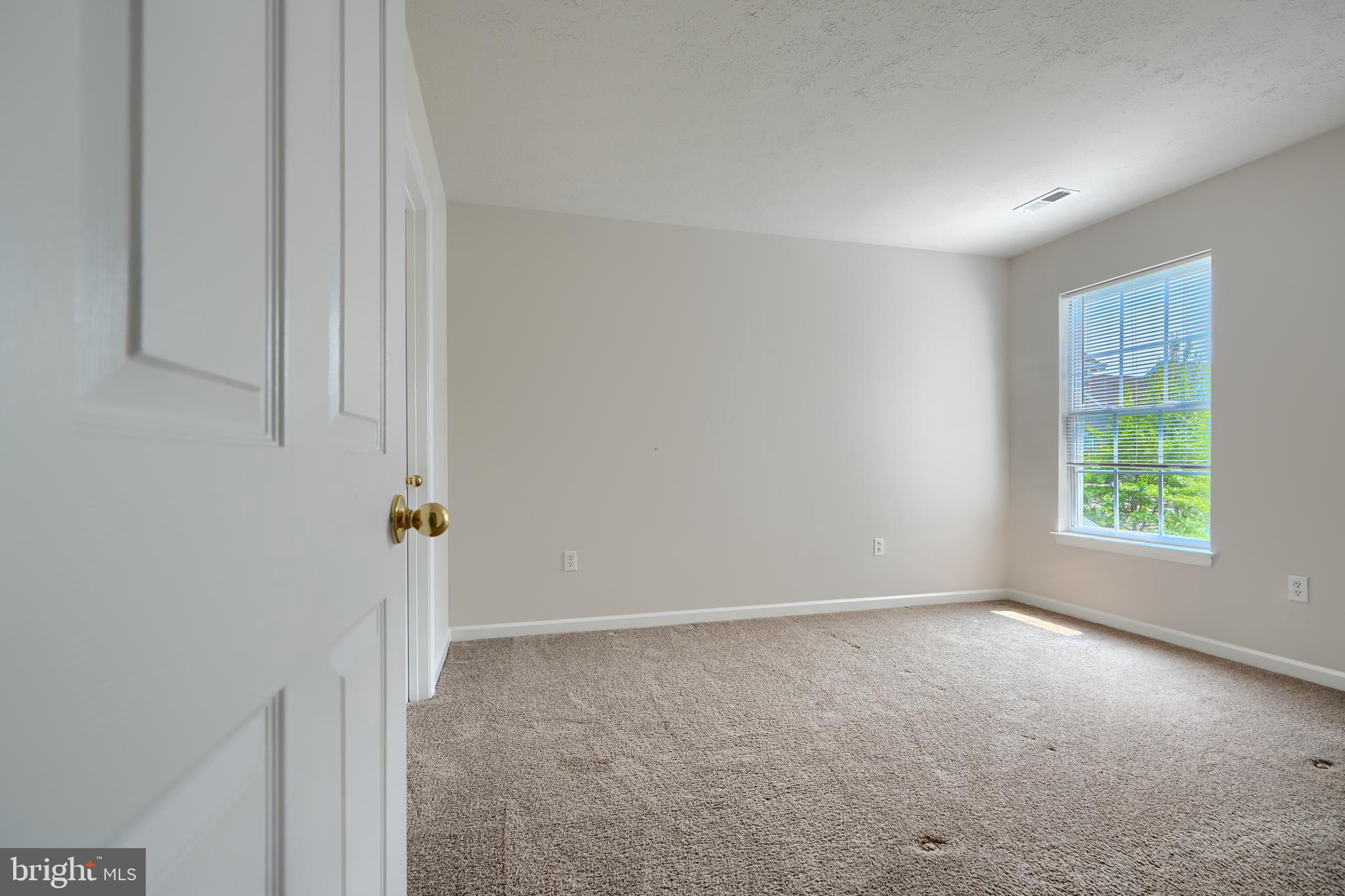 724 Tinker Road Middle River, MD 21220 - Photo 32 of 68 an empty room with windows