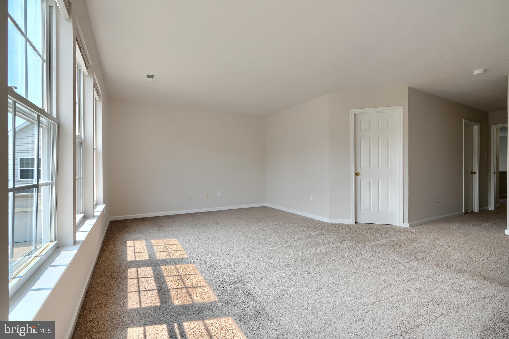 724 Tinker Road Middle River, MD 21220 - Photo 41 of 68 an empty room with windows