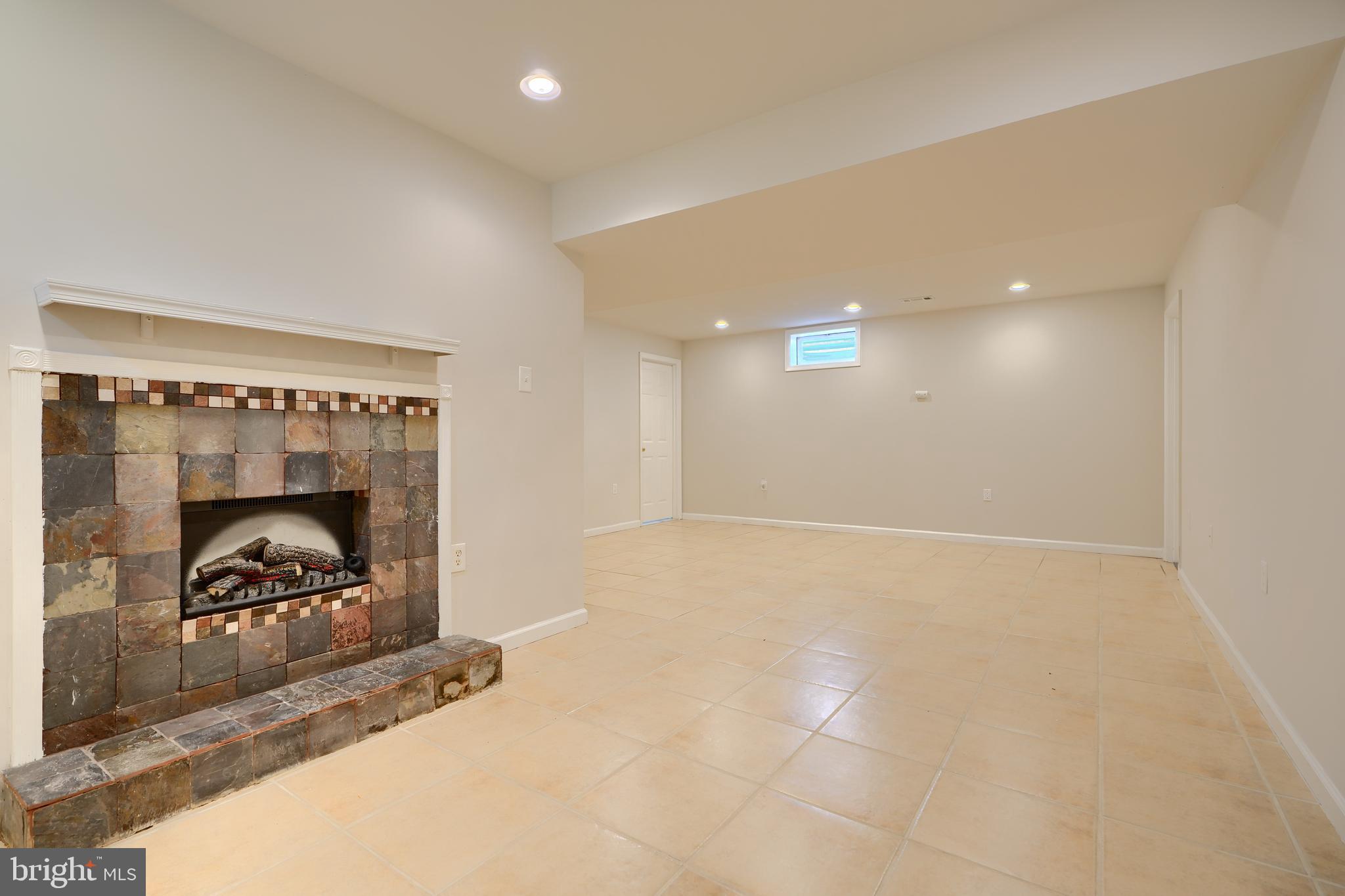 724 Tinker Road Middle River, MD 21220 - Photo 53 of 68 a view of an empty room