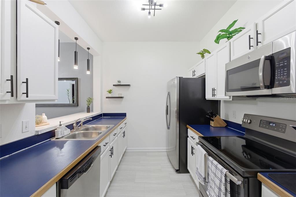 1224 South Hiawassee Road, Unit 630 Orlando, FL 32835 - Photo 3 of 13