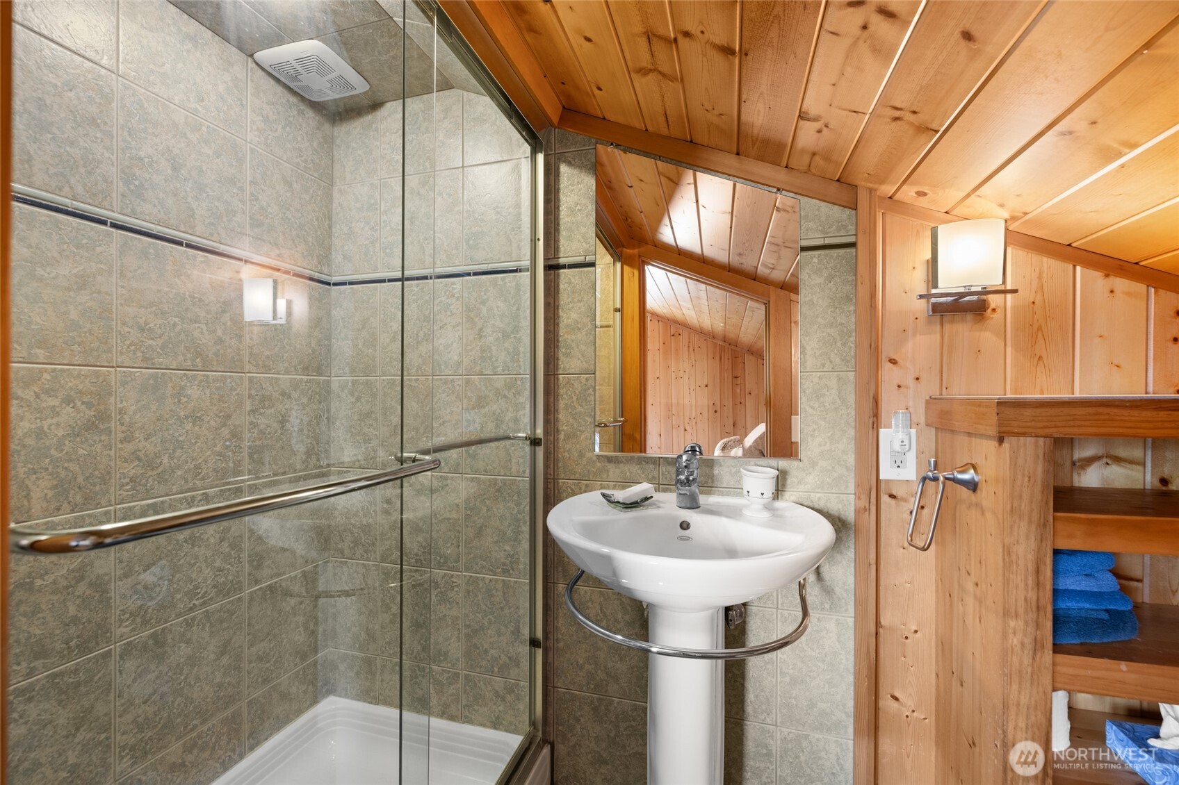 437 Sunrise Road Lopez Island, WA 98261 - Photo 22 of 39