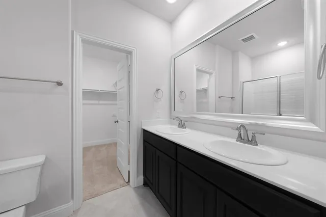 $2,050 | 6612 Pattison Lane, Greenville, TX 75402