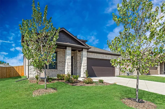 $2,050 | 6612 Pattison Lane, Greenville, TX 75402