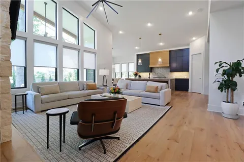 $1,195,000 | 7444 Cherokee Drive, Prairie Village, KS 66208