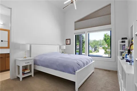 $1,195,000 | 7444 Cherokee Drive, Prairie Village, KS 66208