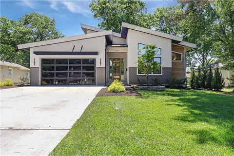 $1,195,000 | 7444 Cherokee Drive, Prairie Village, KS 66208
