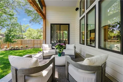 $1,195,000 | 7444 Cherokee Drive, Prairie Village, KS 66208