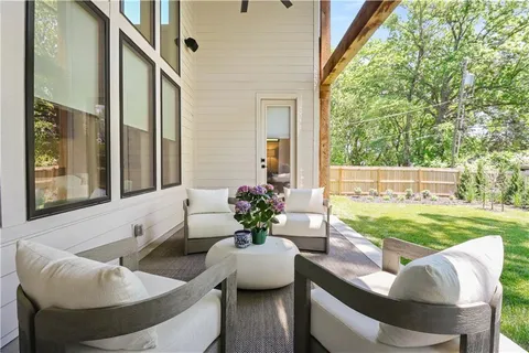 $1,195,000 | 7444 Cherokee Drive, Prairie Village, KS 66208