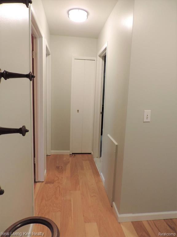 1422 Oakbrook Rochester Hills Rochester, MI 48307 - Photo 22 of 33