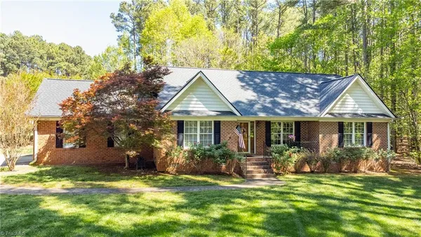 $370,000 | 1631 Berry Lane, Pleasant Garden, NC 27313