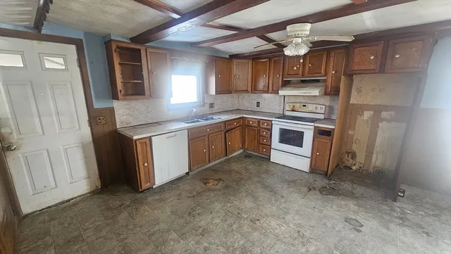 $199,900 | 118 Wait Street, Springfield, MA 01104