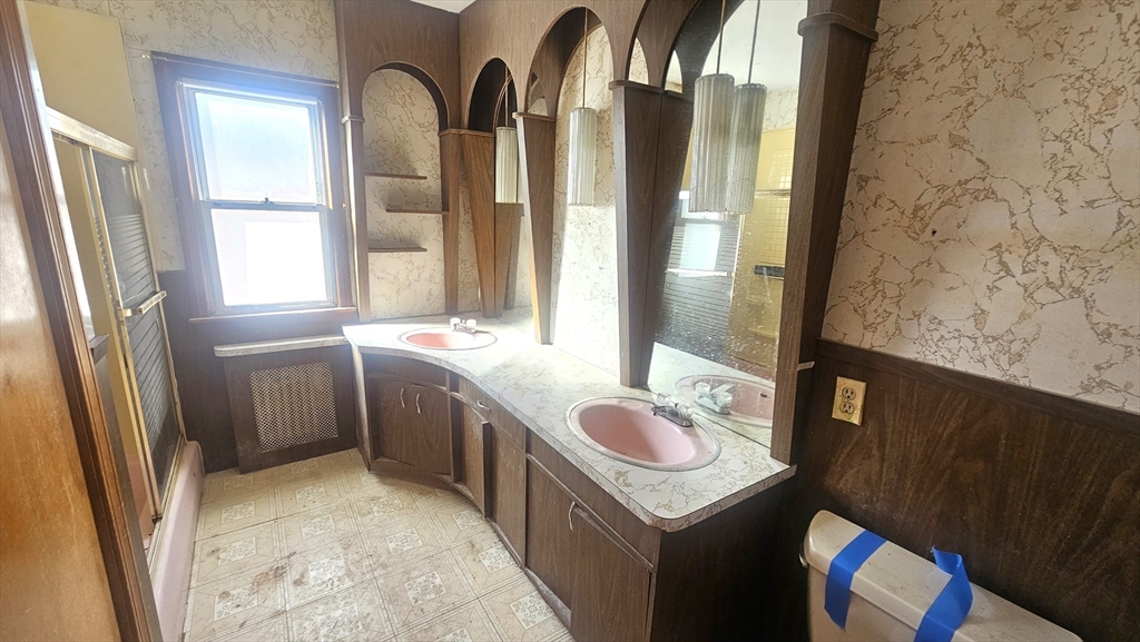 118 Wait Street Springfield, MA 01104 - Photo 20 of 29